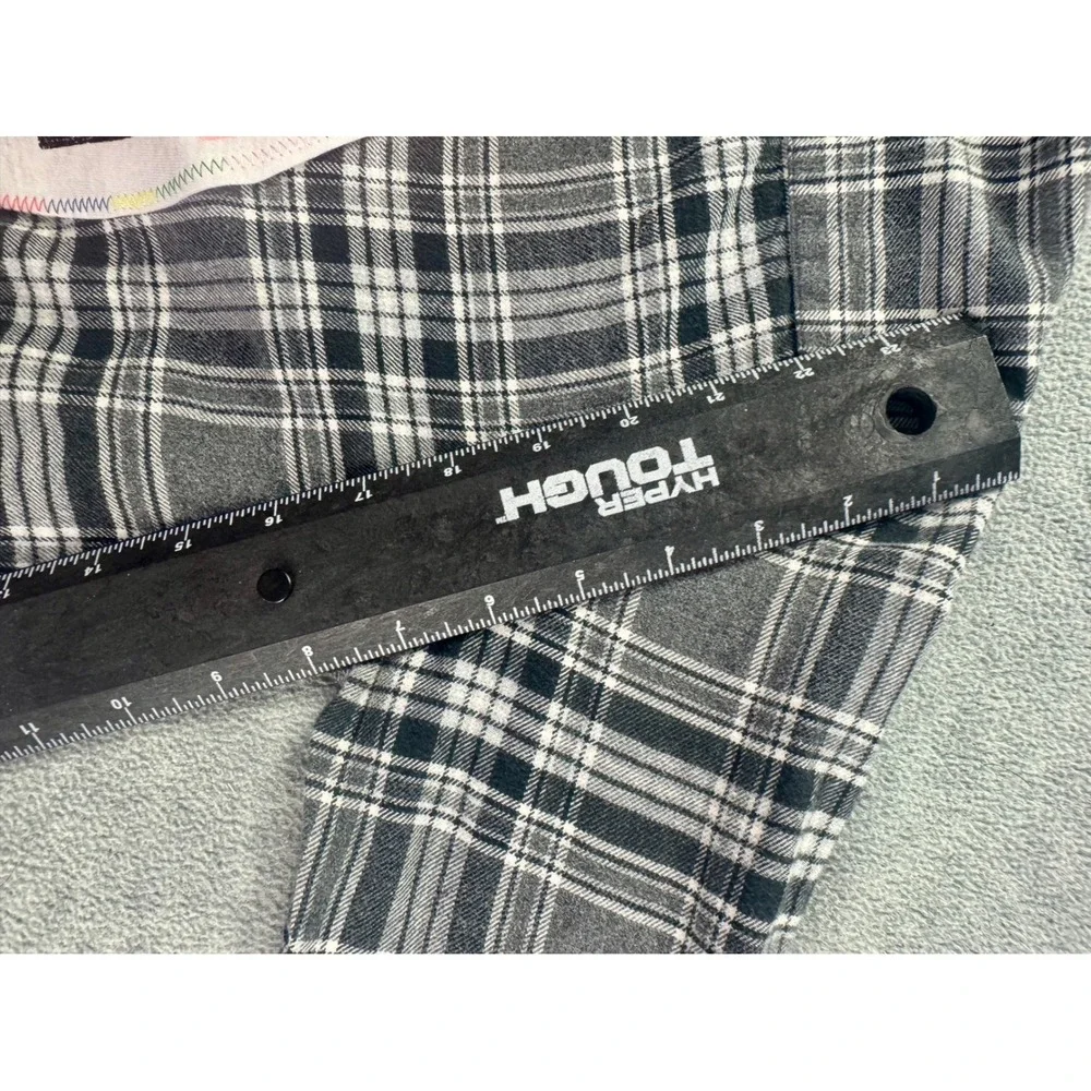 Grey Plaid Flannel Button Down Shirt Back Crush Graphic Patch Long Sleeve Small‎